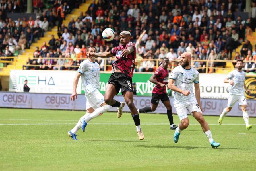 Trendyol Süper Lig: Corendon Alanyaspor: 0 - Bodrum Fk: 0 (ilk Yarı)