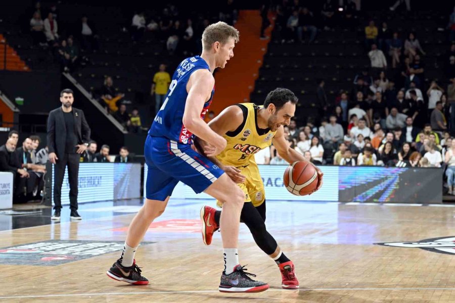 Türkiye Sigorta Basketbol Süper Ligi: Mersin Spor: 63 - Büyükçekmece Basketbol: 66