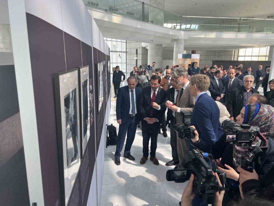 Konya’da "türk Kadın Öncüleri" Sergisi Açıldı