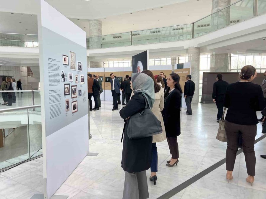 Konya’da "türk Kadın Öncüleri" Sergisi Açıldı