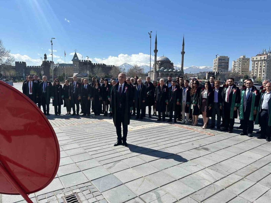Kayseri Barosu Başkanı Özsoy: "kayseri Barosu Büyük Türk Milleti’ne Hizmet İçin Buradadır"