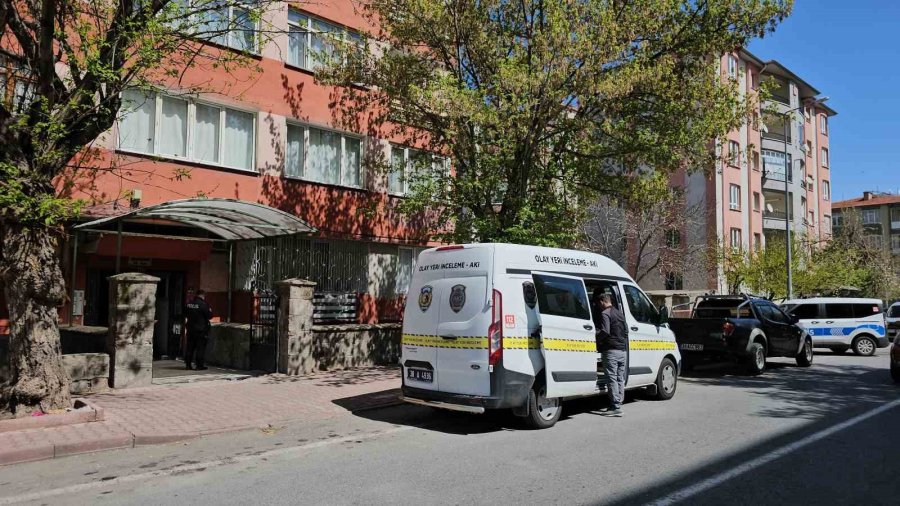 Merdivenden Düşen Şahıs Ağır Yaralandı