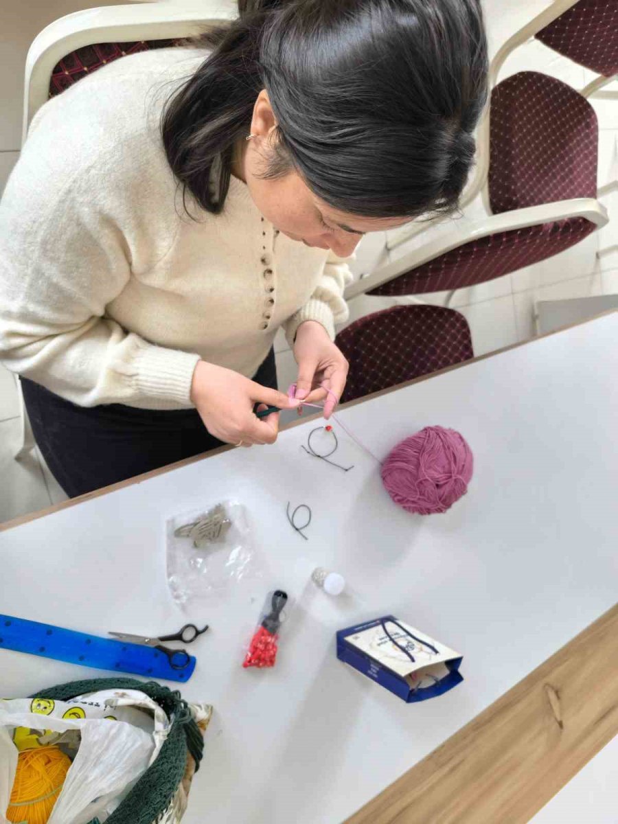 İyilikle Büyüyorlar, Kalplere Dokunuyorlar