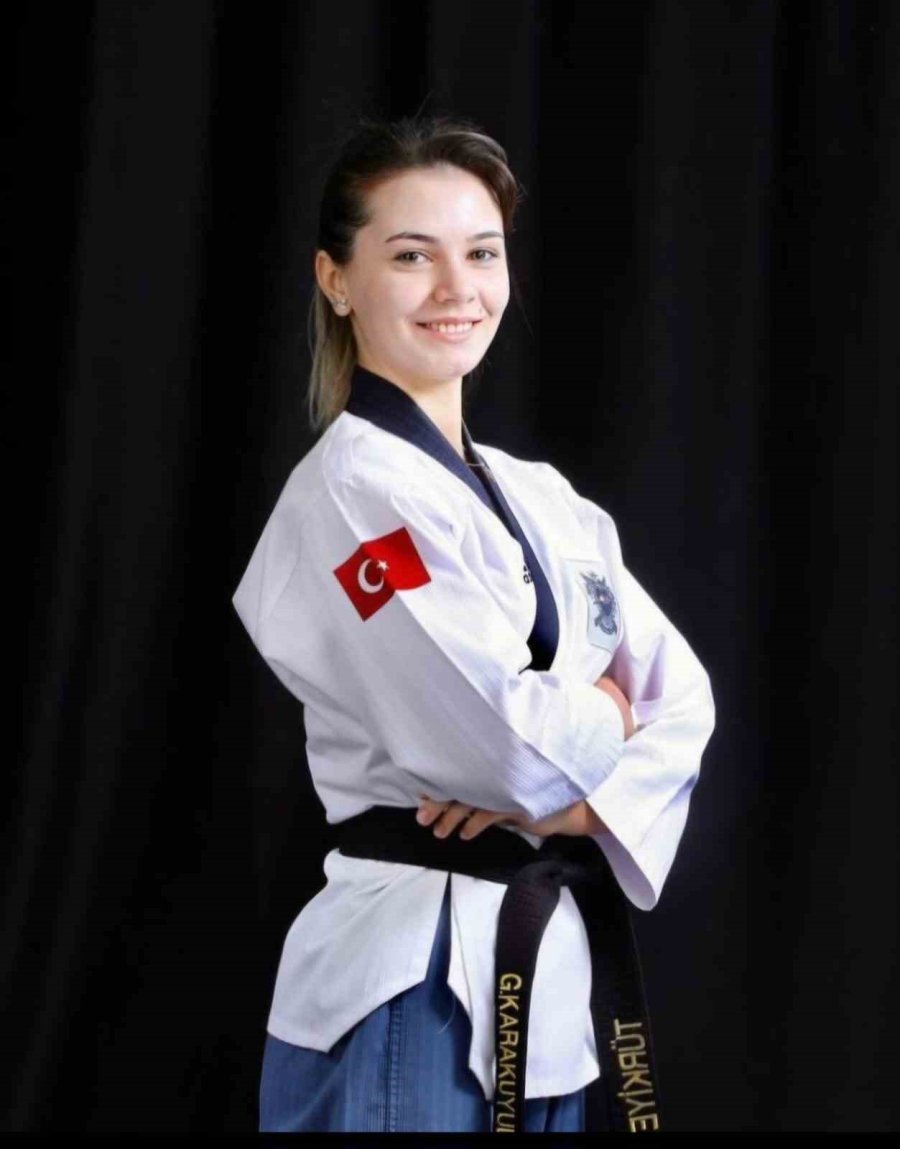 Eskişehir’de Gurubu Anne Ve Kızı Taekwondo Milli Takımı’nda