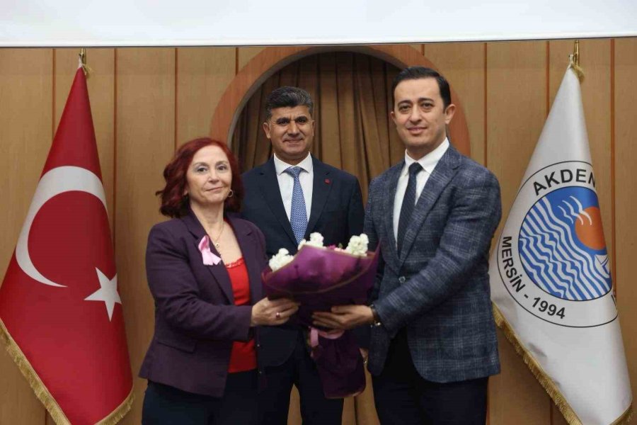 Mersin’de ’erken Teşhis Hayat Kurtarır’ Temalı Konferans