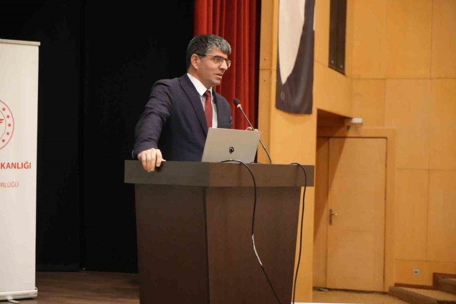 Hekimlere ’beyin Ölümü Tanısı Ve Donör Bakımının Önemi’ Anlatıldı