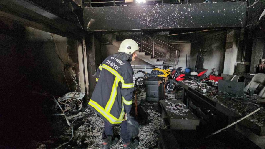 Akü Şarjı Yangın Çıkardı