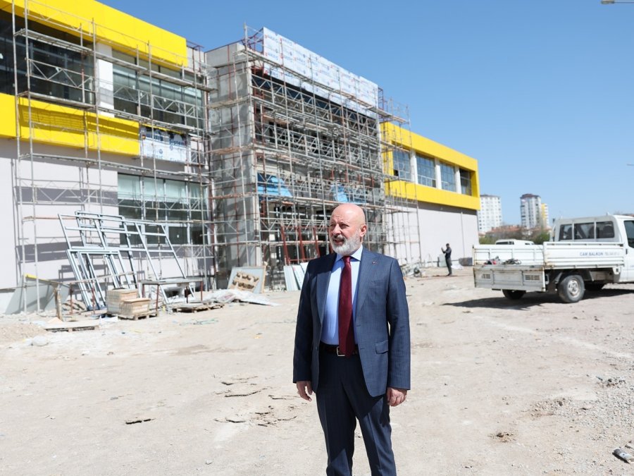 Başkan Çolakbayrakdar: "yatırımlarla Kocasinan’ı Güzelleştiriyor, Bölgeyi Zenginleştiriyoruz"