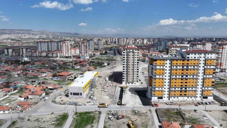 Başkan Çolakbayrakdar: "yatırımlarla Kocasinan’ı Güzelleştiriyor, Bölgeyi Zenginleştiriyoruz"