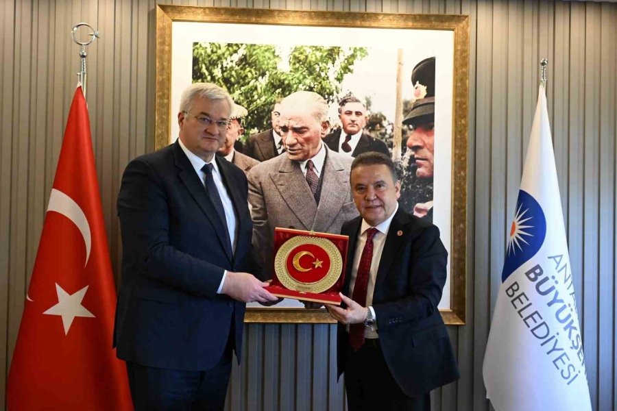 Başkan Muhittin Böcek İle Ukraynalı Bakan’dan Anlamlı Açılış