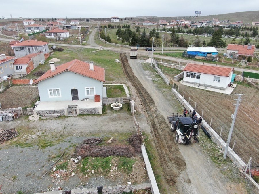 İnönü’de Çevre Düzenleme Çalışmaları Devam Ediyor