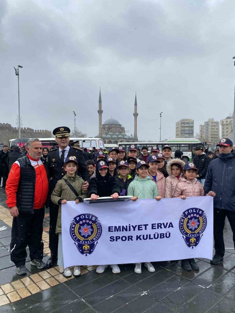 Aydın: "dünyada Marka Olmuş Bir Emniyet Teşkilatımız Var"