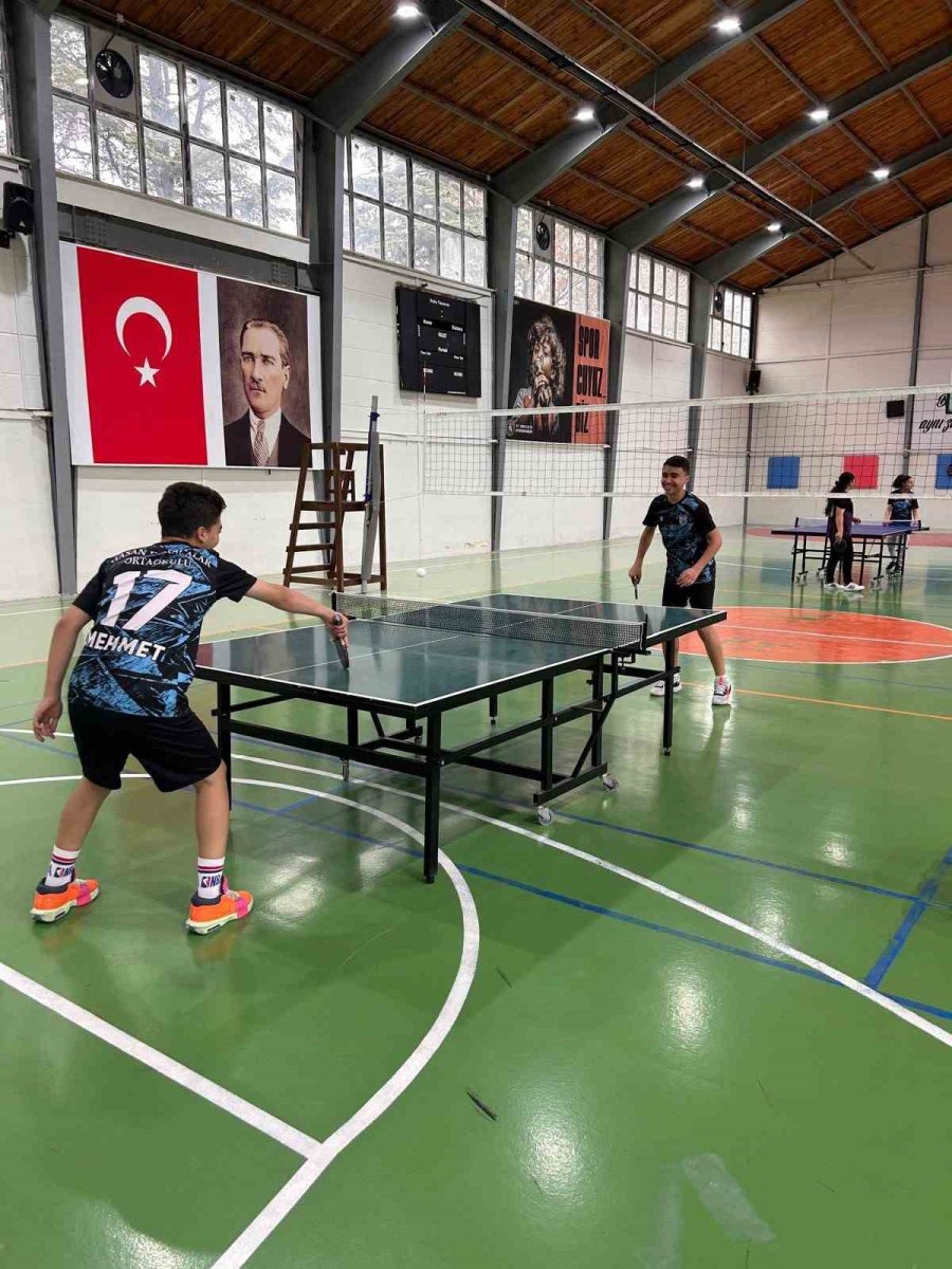 Sivrihisar’da 23 Nisan Masa Tenisi Ve Dart Coşkusu