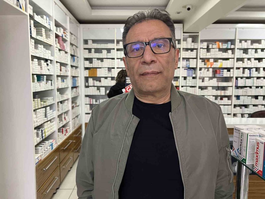 Boks Ringine Dönen Eczanedeki Kavga Anı Kamerada