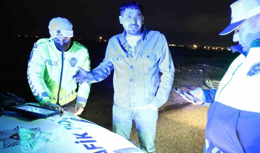 Polis İle Alkollü Sürücü Kovalamacası Kamerada