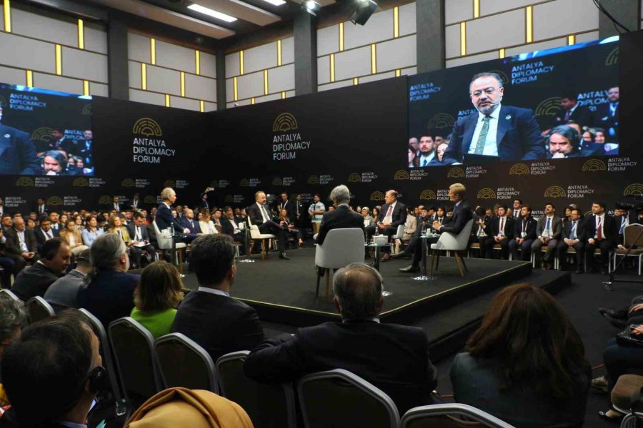 Antalya’da Suriye’ye Uluslararası Destek Mesajı