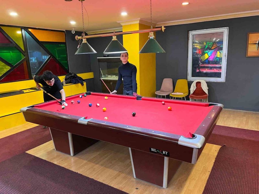 Niğde’de Bilardo Heyecanı Yaşandı