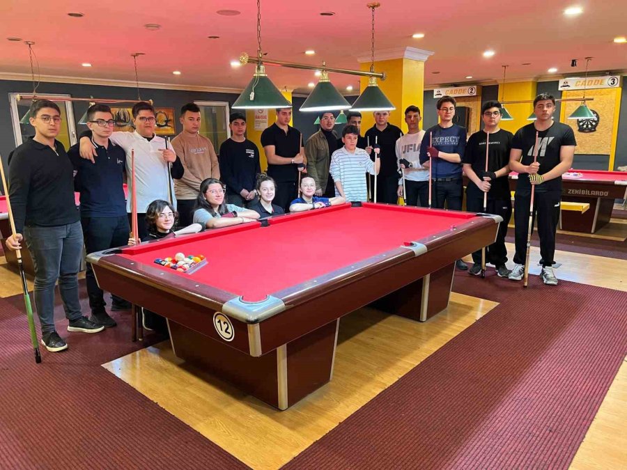 Niğde’de Bilardo Heyecanı Yaşandı