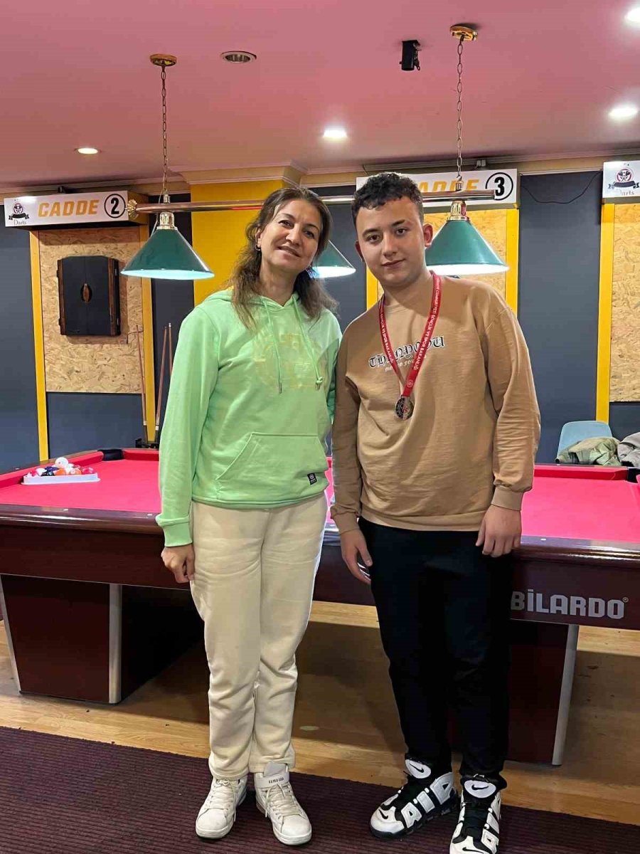 Niğde’de Bilardo Heyecanı Yaşandı