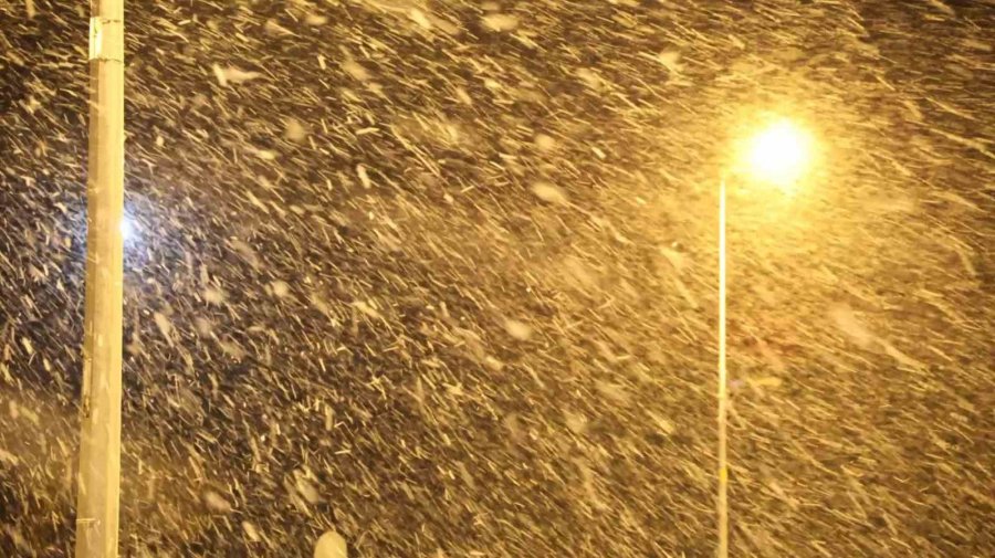 Aksaray’da Kar Yağışı Yeniden Başladı