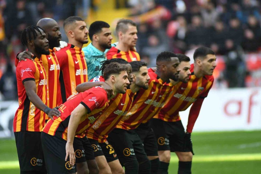 Trendyol Süper Lig: Kayserispor: 0 - Kasımpaşa: 0 (ilk Yarı)