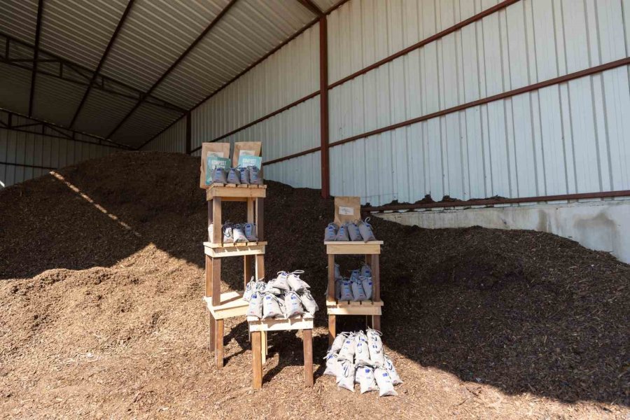 Mersin’de Organik Atıklardan Kompost Üretimi Sürüyor