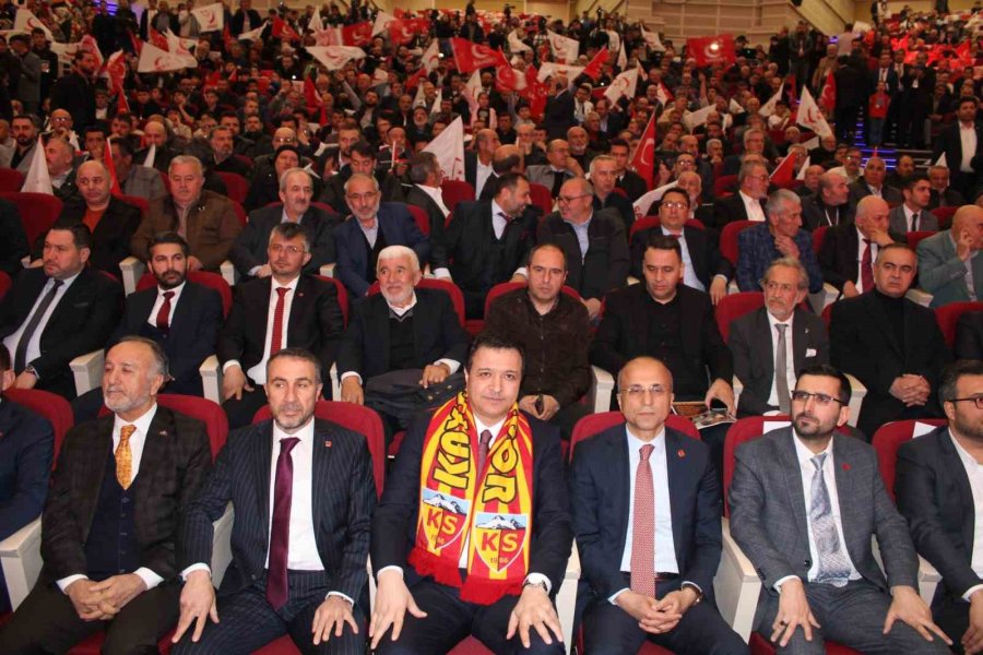 Arıkan: "siyasi Tercihleri Üzerinden Firmaları, Sanatçıları Boykot Adı Altında Hedef Göstermeyi Yanlış Buluyoruz"