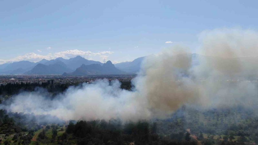 Antalya’nın Akciğerlerinde Korkutan Yangın