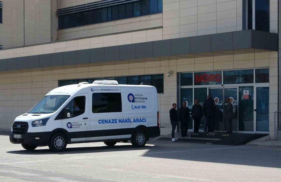 Karbonmonoksit Faciasında Hayatını Kaybeden 3 Kişinin Cenazeleri Teslim Alındı