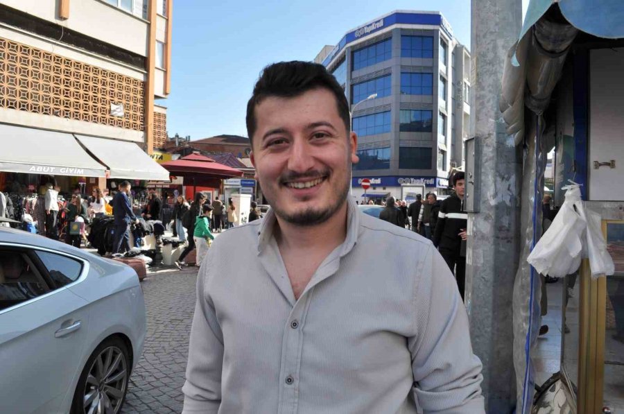 Bursa’dan Gelen 2 Arkadaş Eskişehir’i Öve Öve Bitiremedi