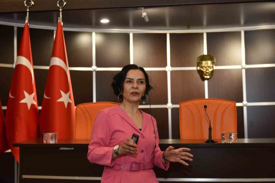 Kepez’den Personeline Beş Oturumluk Kariyer Ve Kişisel Gelişim Eğitimi