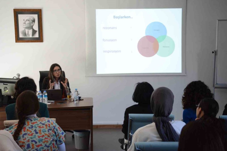 Dilkom’da "ses Bozukluklarında Planlama Nasıl Yapıyorum" Semineri