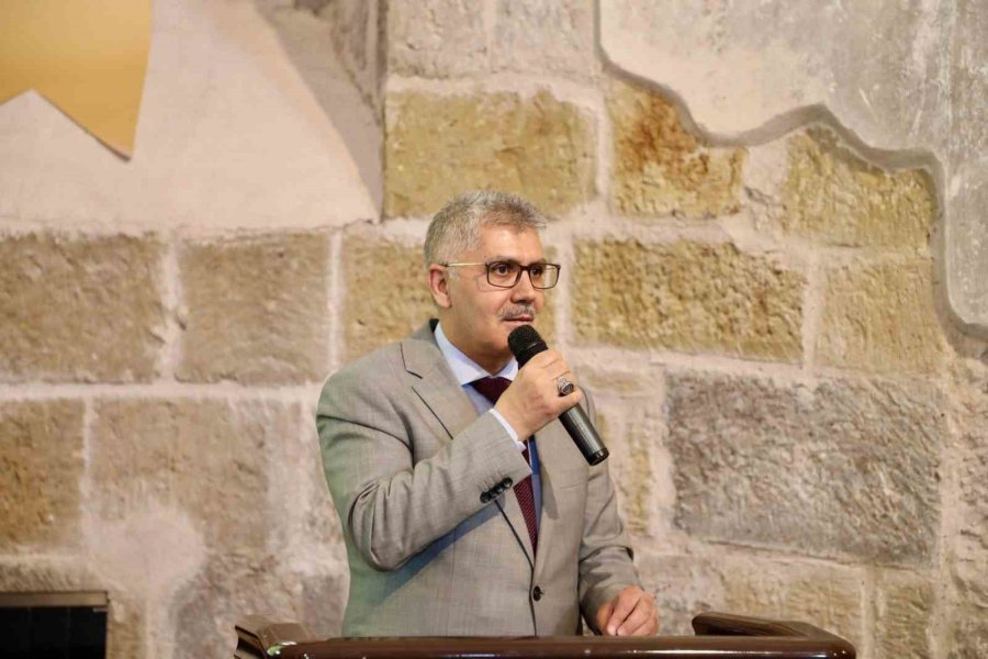 Niğde’de ’öğretmen Akademisi’ Eğitimleri Başladı