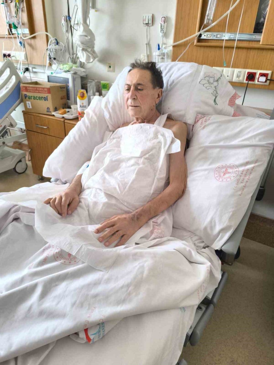 Huzurevinde Bakım Altına Alınması İstiyor