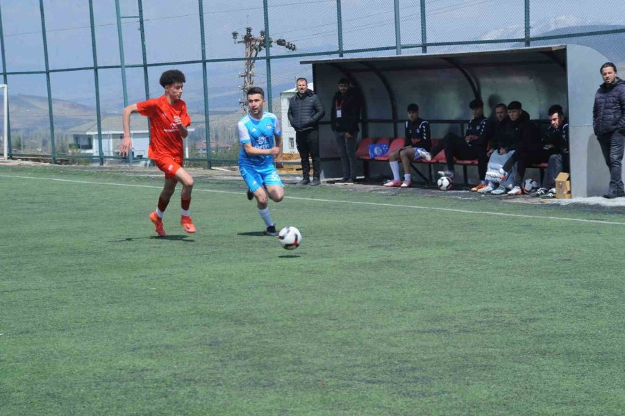 Alsancakspor’an Muhteşem Geri Dönüş