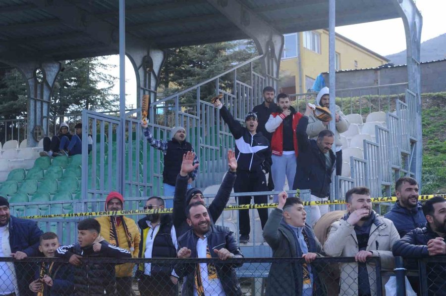 Mahrumlarspor Deplasmandan 3 Puanla Döndü