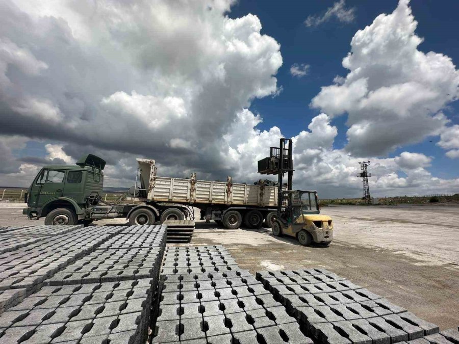 Başkan Büyükkılıç, Kırsalda Her Mahalleye Hizmet Götürdü