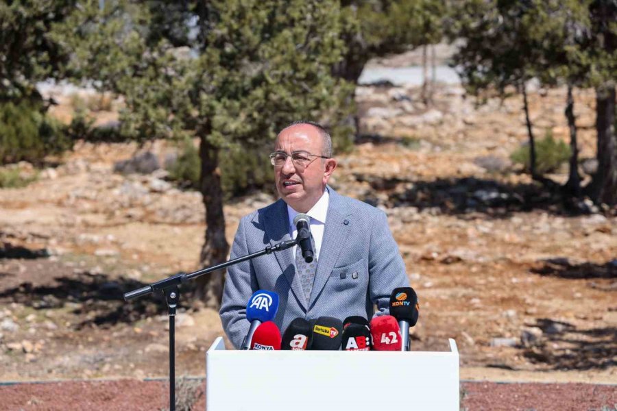 Meram Belediyesinden Sahipsiz Köpek Sorununa İnsani Ve Vicdani Çözüm