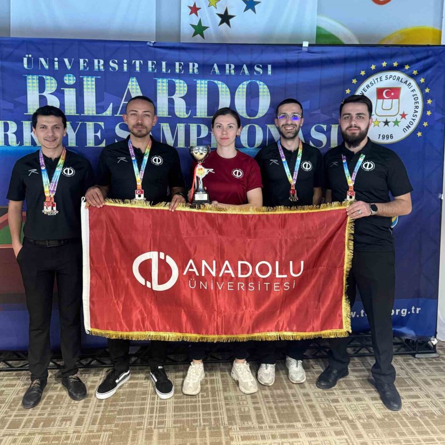 Anadolu Üniversitesi Sporcuları Tüsf Müsabakalarından Madalya İle Döndü