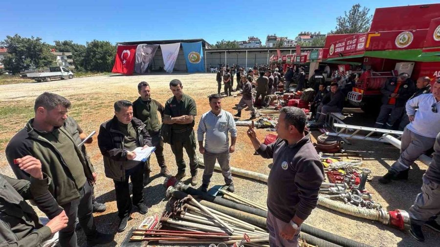 Manavgat’ta Orman Yangınıyla Mücadele Eğitimi Verildi