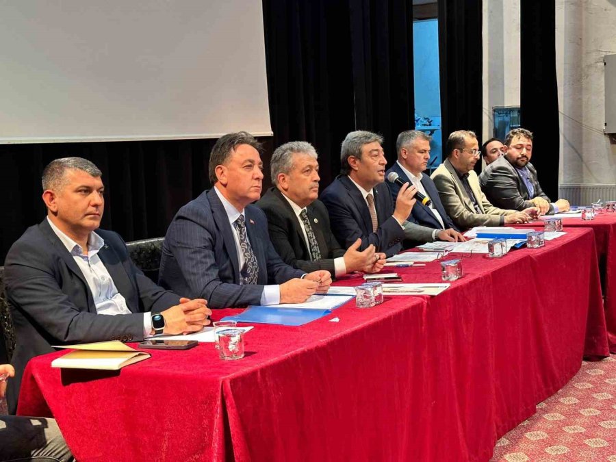 Ak Parti Milletvekili Ataş: "sorunlara Yerinde Çözüm Buluyoruz"