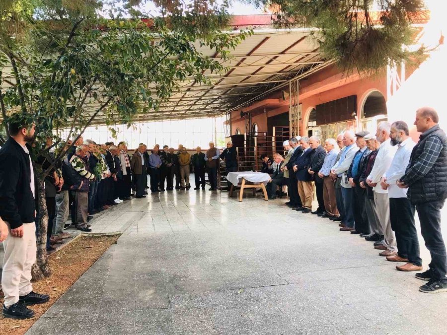Gazipaşa’da Hacı Adayları Dualarla Kutsal Topraklara Uğurlandı