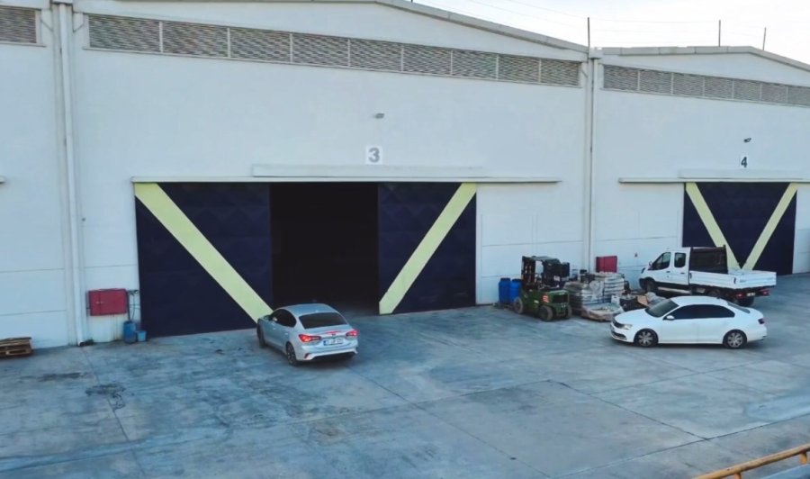 Kaçak Üretim Merkezinde 38 Tondan Fazla Etil Alkol Ele Geçirildi: 3 Tutuklama