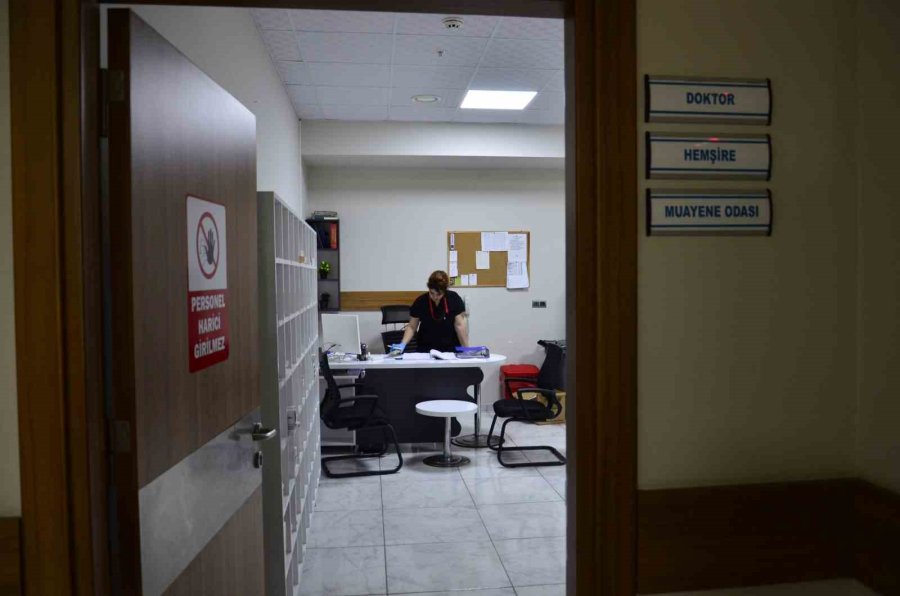 Annesi Huzurevini Mesken Tuttu, İşadamı Yaşlı Bakım Merkezini Kapatmaktan Vazgeçti