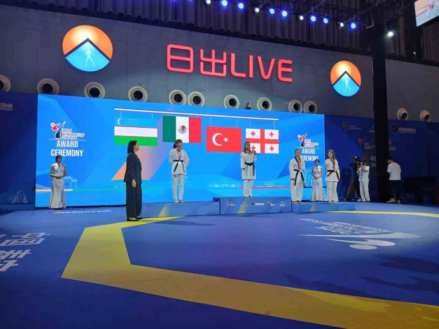 Niğdeli Sporcu Büşra Emire’den Uluslararası Başarı