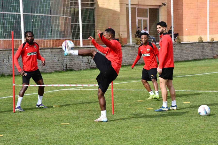 Jakirovic: "her Şey Planladığımız Ve Öngördüğümüz Şekilde Gerçekleşti"