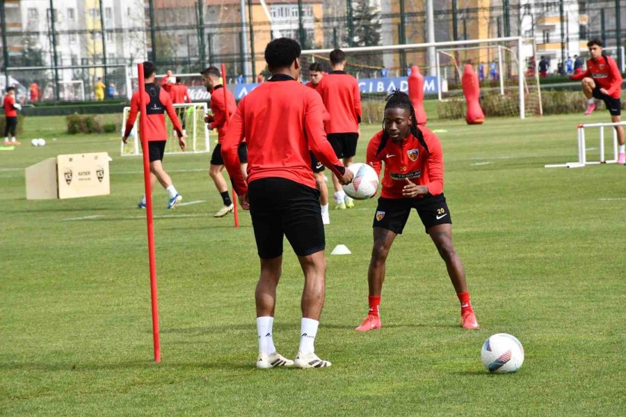 Jakirovic: "her Şey Planladığımız Ve Öngördüğümüz Şekilde Gerçekleşti"