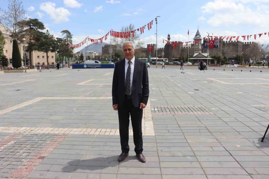 Şahin’den Meydanda Çağrı: "meydan Kavgası Arasında İşçinin Hakları Güme Gidiyor"