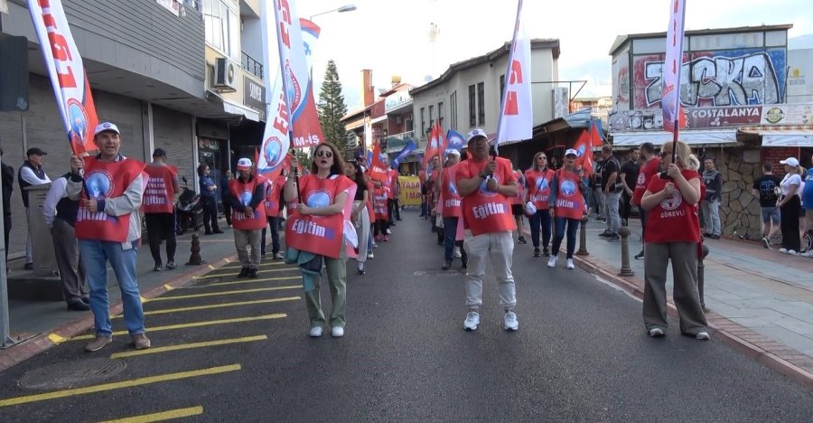 Alanya’da 1 Mayıs Coşkuyla Kutlandı
