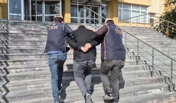 Fetö’nün Gaybubet Evine Operasyon: 3 Gözaltı